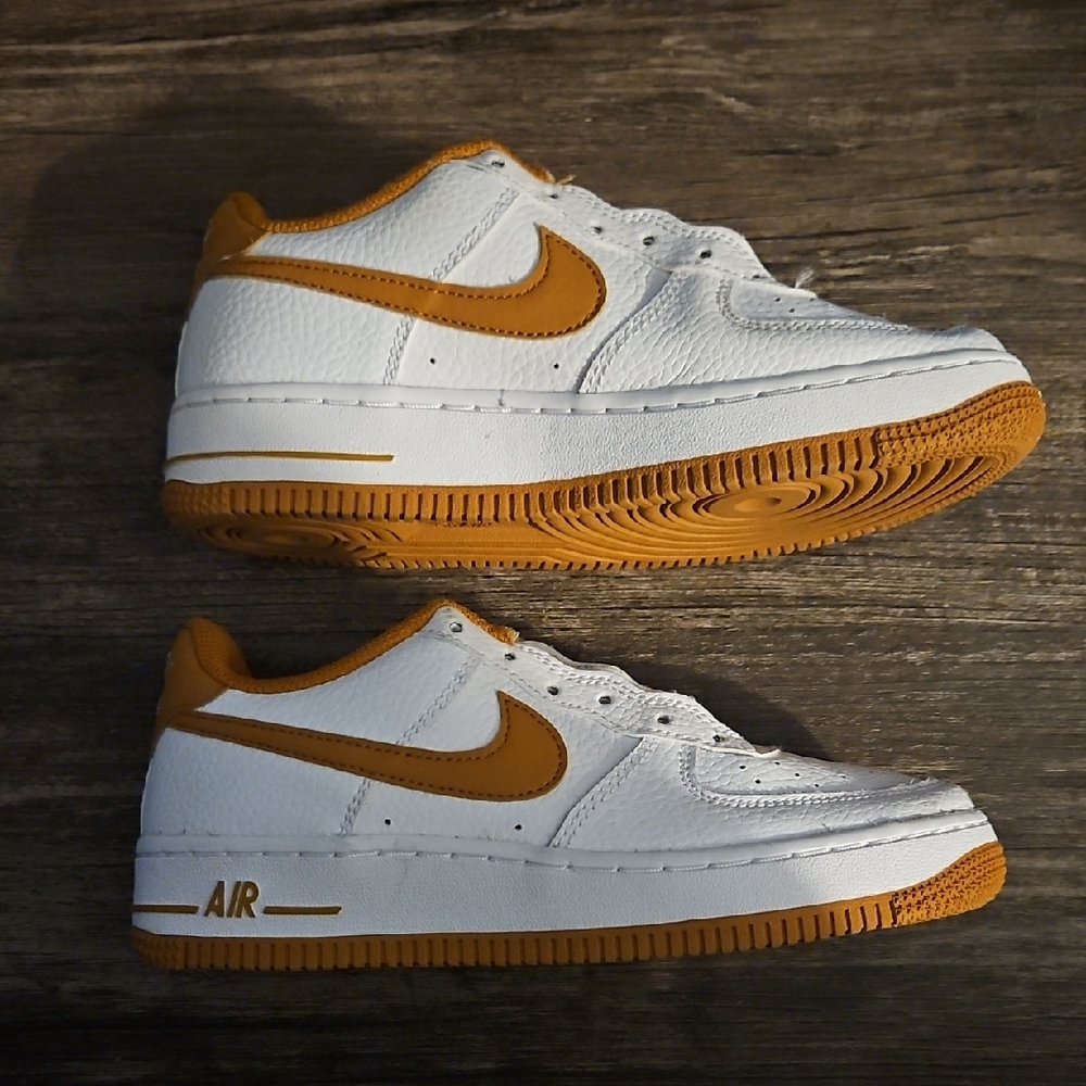 Nike Kids' White and Orange Sneakers